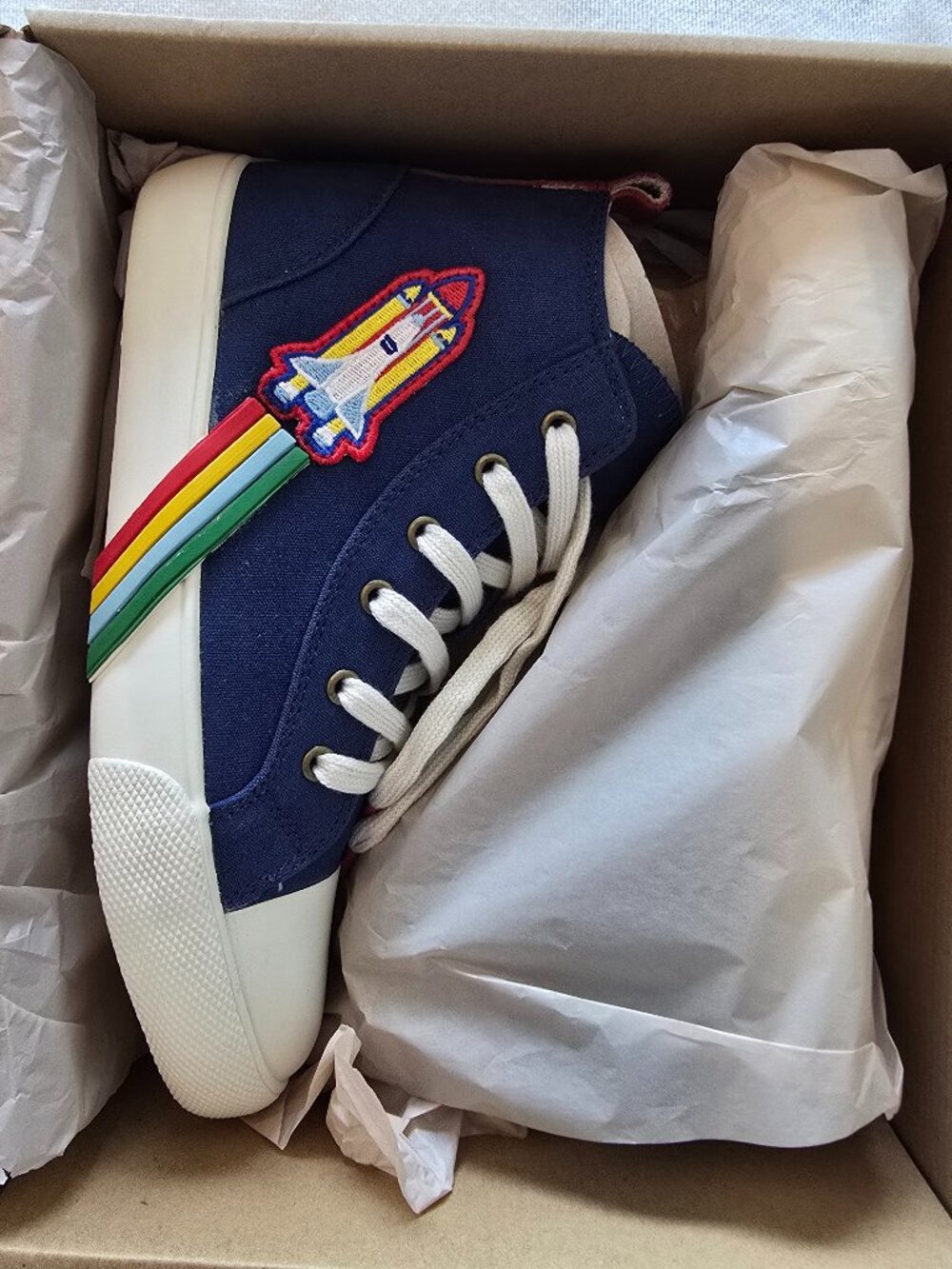 Size 34/ 2.5 NEW Mini Boden Canvas High Tops - Navy, Rocket with rainbow stripes